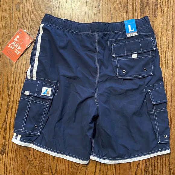 NWT Navy and white Wonderwall Board Shorts L - Picture 4 of 4